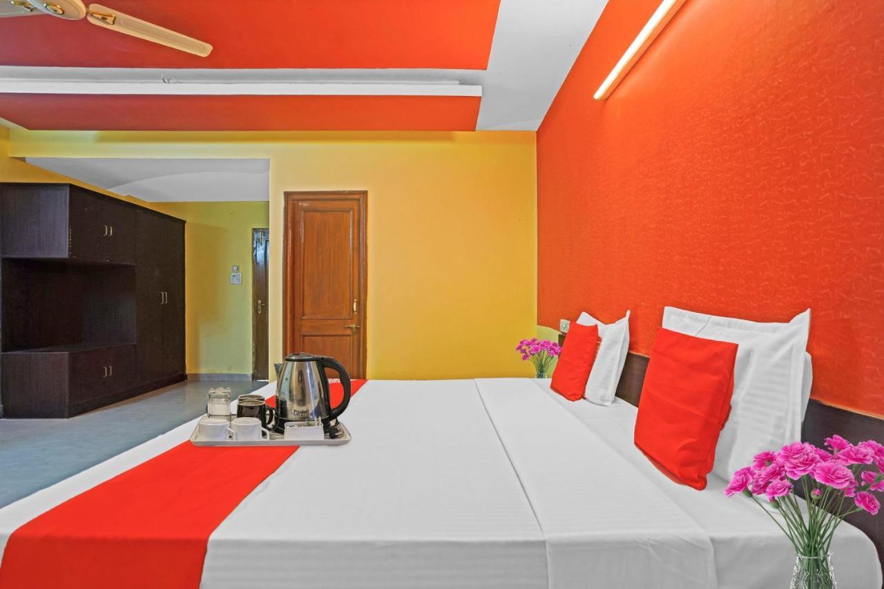 Oyo 87701 Lucky Farm Hotel Shāhpur Екстериор снимка