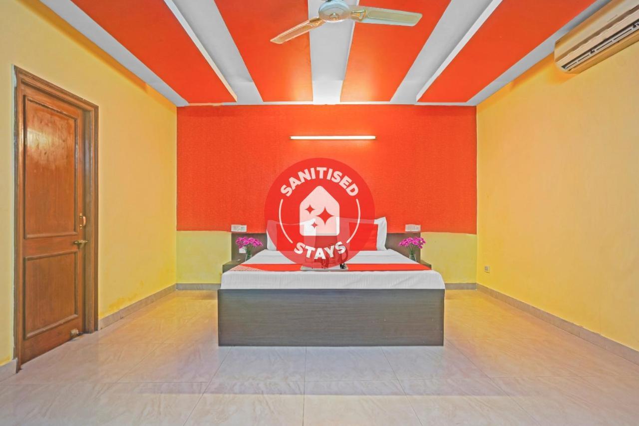 Oyo 87701 Lucky Farm Hotel Shāhpur Екстериор снимка